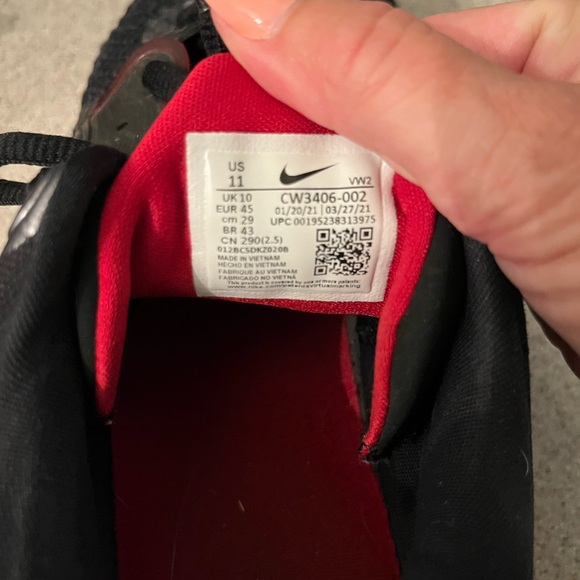 Nike Renew Elevate II Basketball Shoes - Picture 6 of 6